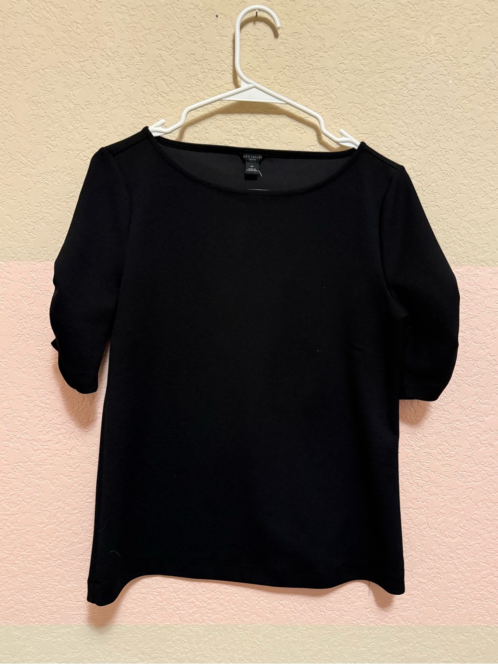 Ann Taylor Black Women's Short Sleeve Boat Neck Top